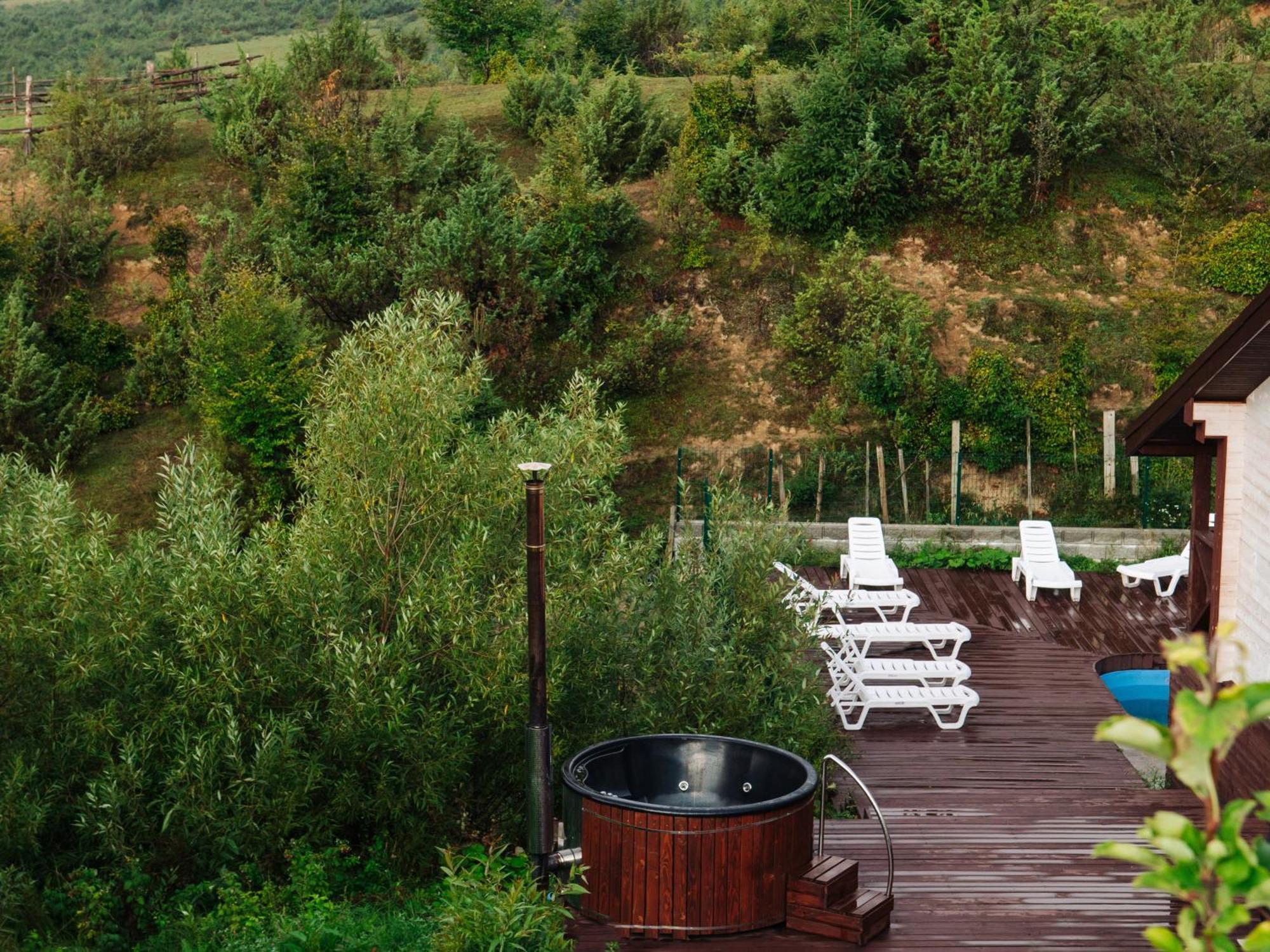 Kolochava Eco Resort Exterior photo